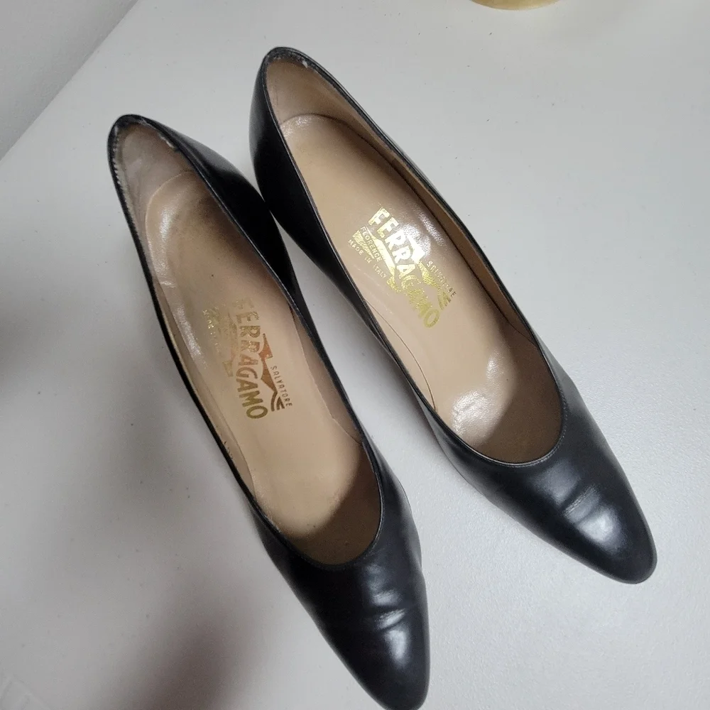 Salvatore Ferragamo Classic Leather Pump.